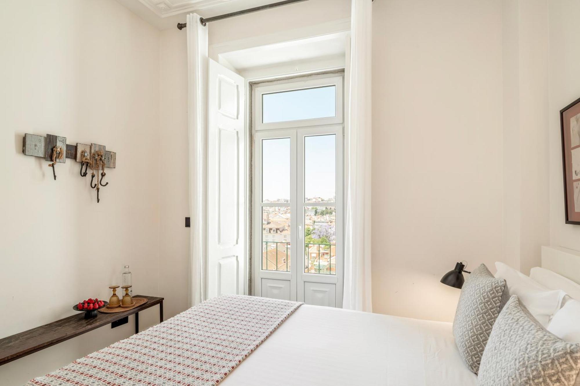 Casa Das Janelas Com Vista Лиссабон Экстерьер фото